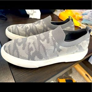 A new day brand mesh athletic shoe